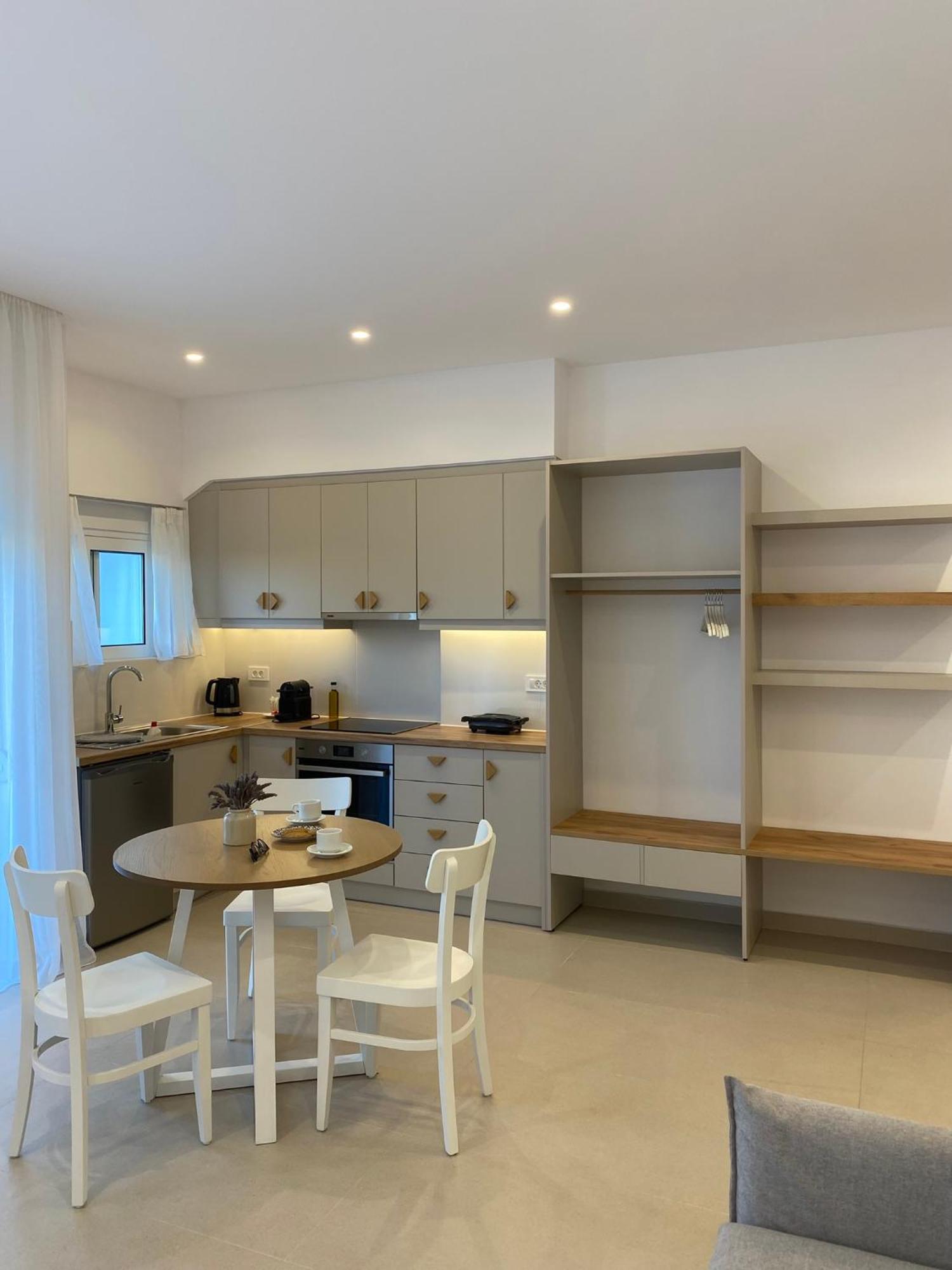 Appartement Kallimento *